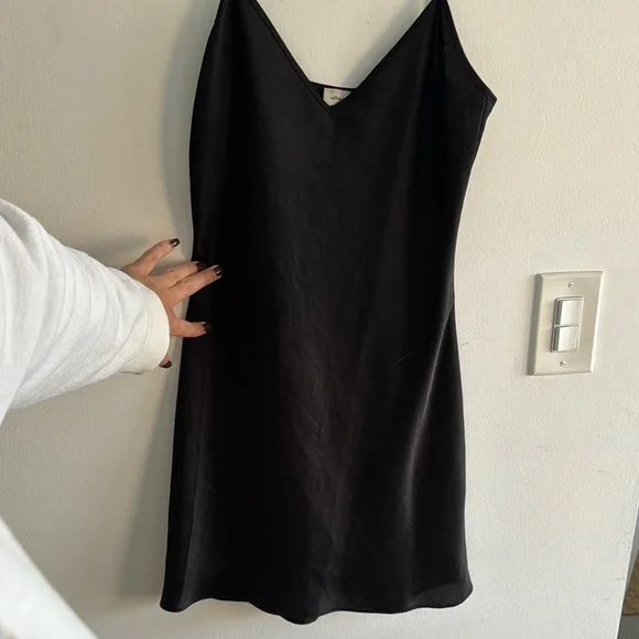 Aritzia Dresses | Aritzia Black Mini Dress | Color: Black | Size: Xs | Meganmaio's Closet